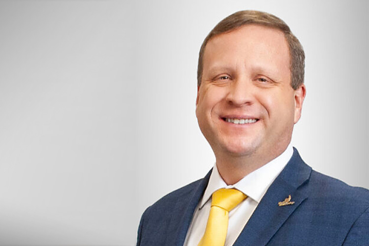 Dr. Jeremy Thomas