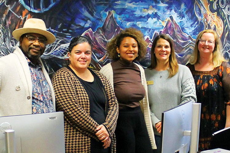 Mural by Alum Inspires Music Students